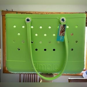 NWT Simply Southern Bag - bogg bag style